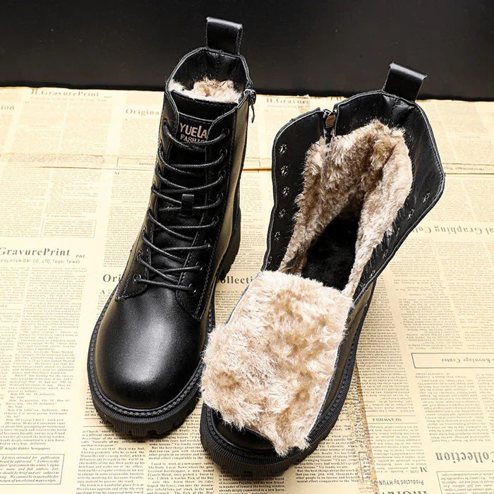 Gabriella Boots | Elegante zwarte leren laarzen met fleece voering voor dames