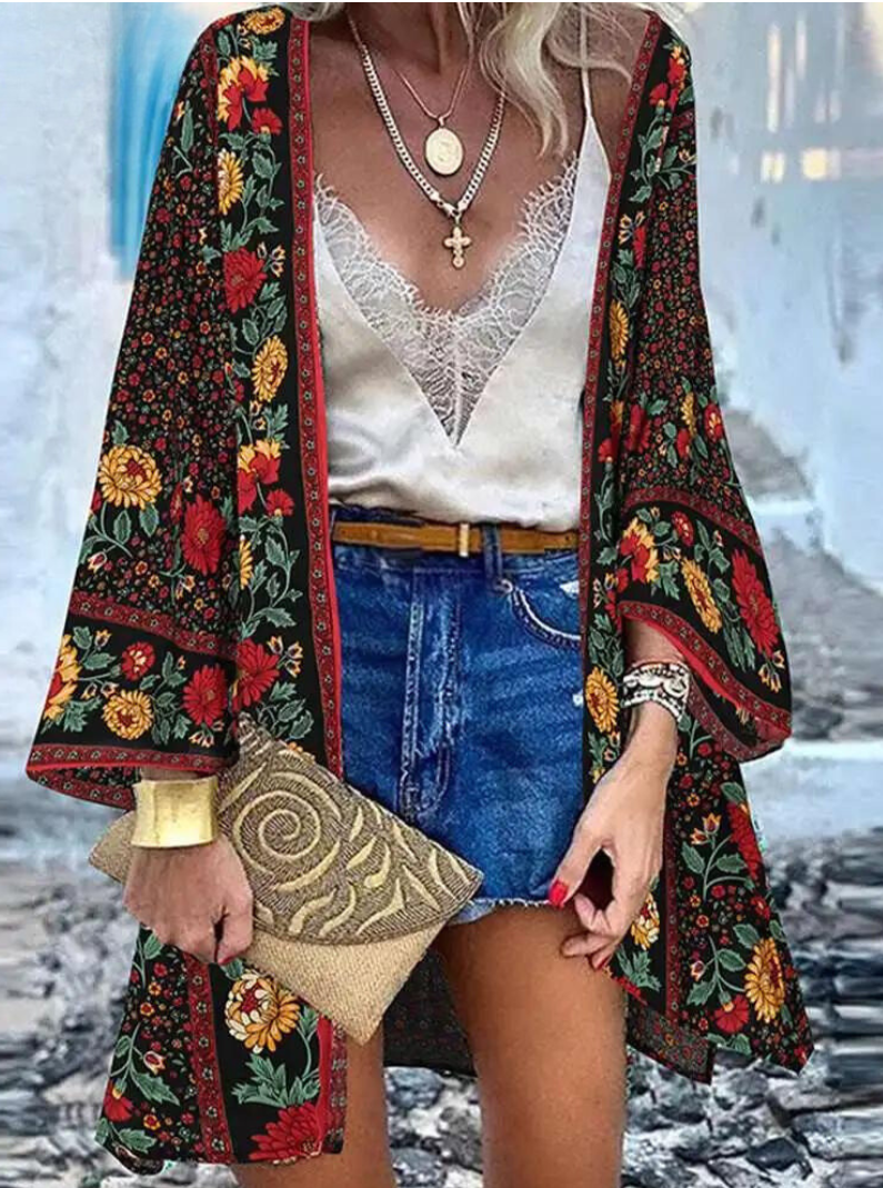 Bertha Beach cardigan | Zomerse damescardigan in boho-stijl met kleurrijk bloemenmotief